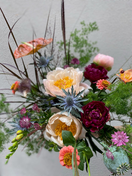 Vild färgglad bukett